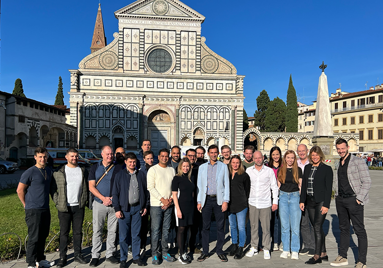 Image gallery marquee